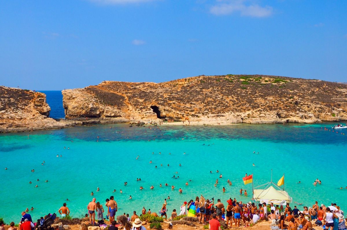 コミノ島のブルーラグーン