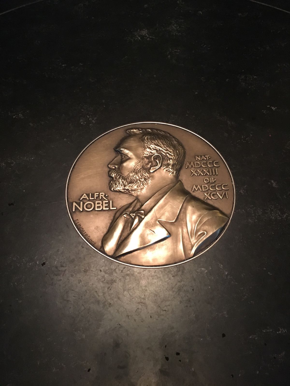 ノーベル博物館行きました！偉大なな方々の、テレビでしか見ないあのイス！もあ...