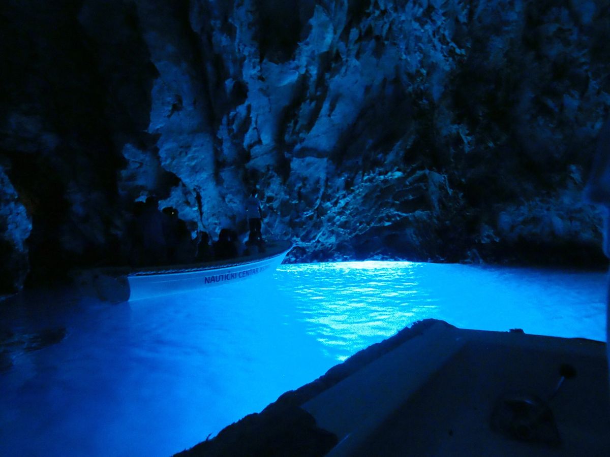 ドゥブロヴニク、青の洞窟、スプリット、プリトヴィチェ、ザグレブ