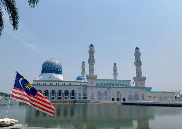 マレーシア・コタキナバル「コタキナバル」の写真：コタキナバル市立モスク