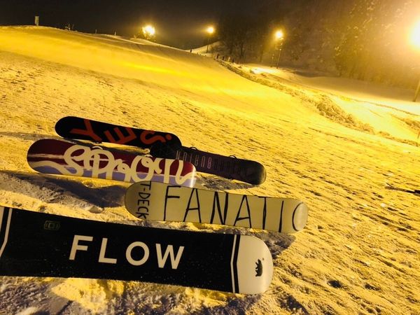 日本・新潟県「スノボ」の写真：大学5人組でレンタカーを借りてスノボ！
...