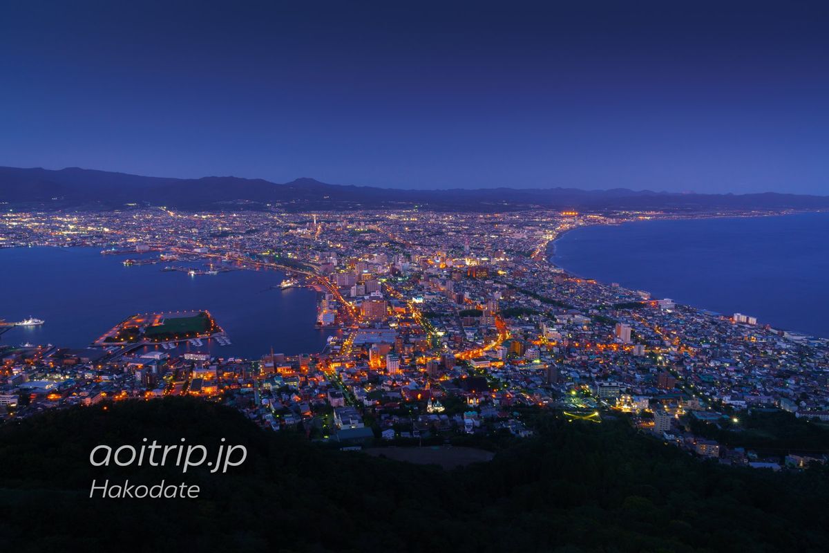 2時間前に撮影した函館山展望台からの夜景です。﻿
﻿
日没の1時間前に展望...
