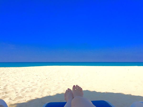 キューバ・ハバナ「何も考えない時間が欲しくて旅に出る」の写真：海と音楽とモヒートがあれば…