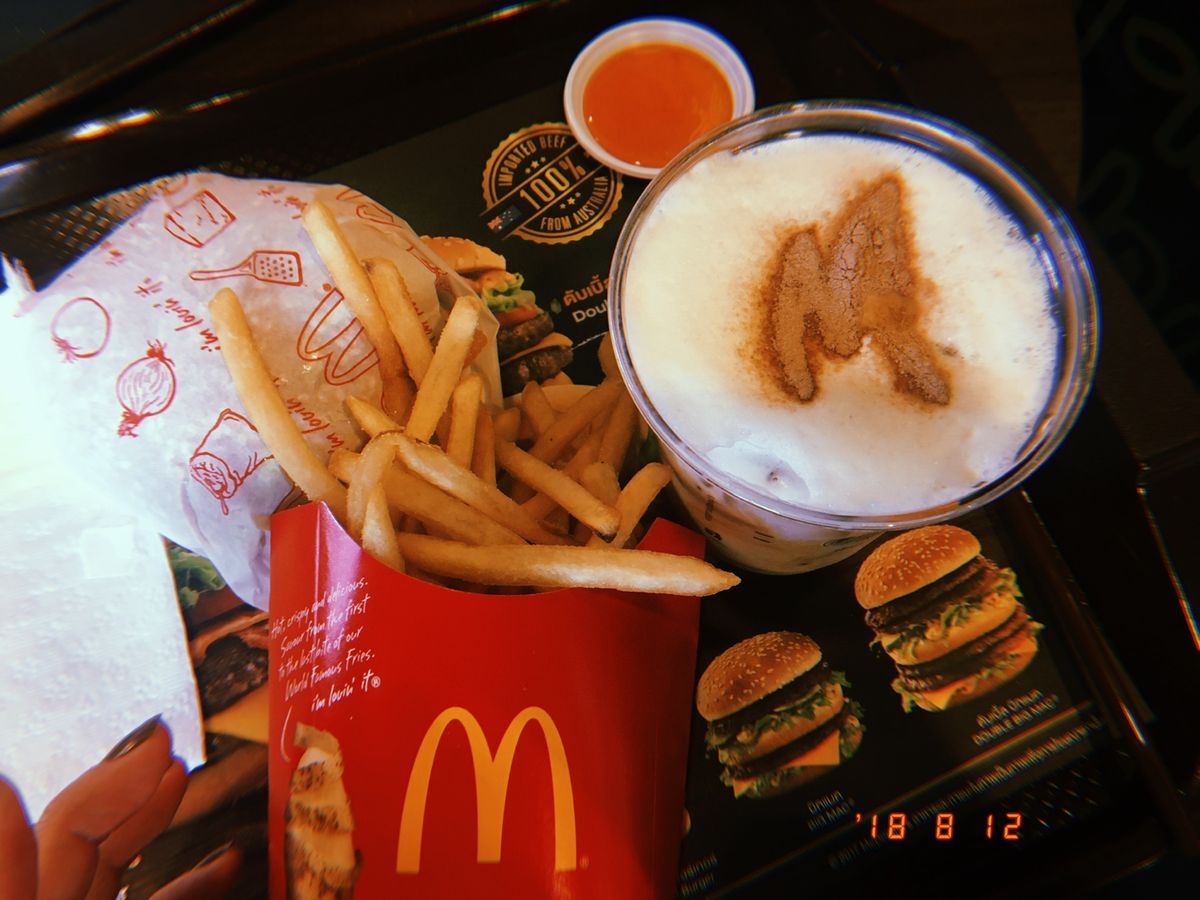 食べたもの達〜
屋台のおばちゃんが作ったミーゴレンがベストでした🍝