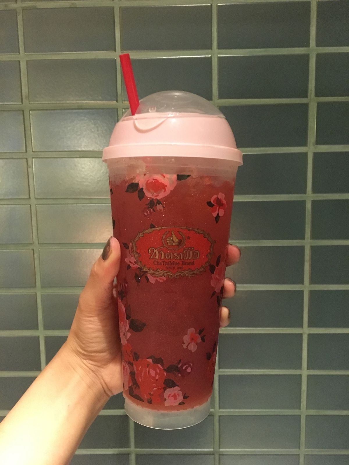 バンコクに移って、旅行先ではすぐ休憩しちゃう笑笑☕️
8番ラーメンのトムヤ...