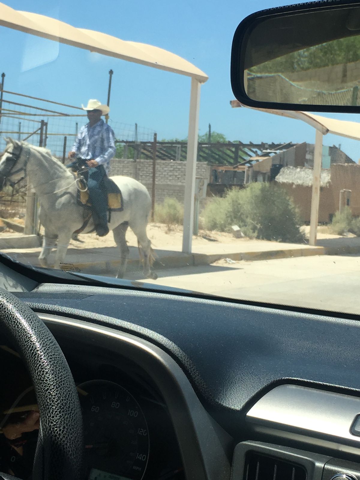 プエルトペニャスコの街中散策！その1