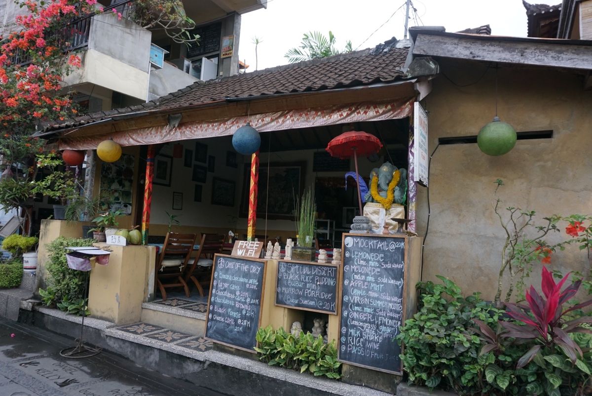 食べ物も美味しかった😋