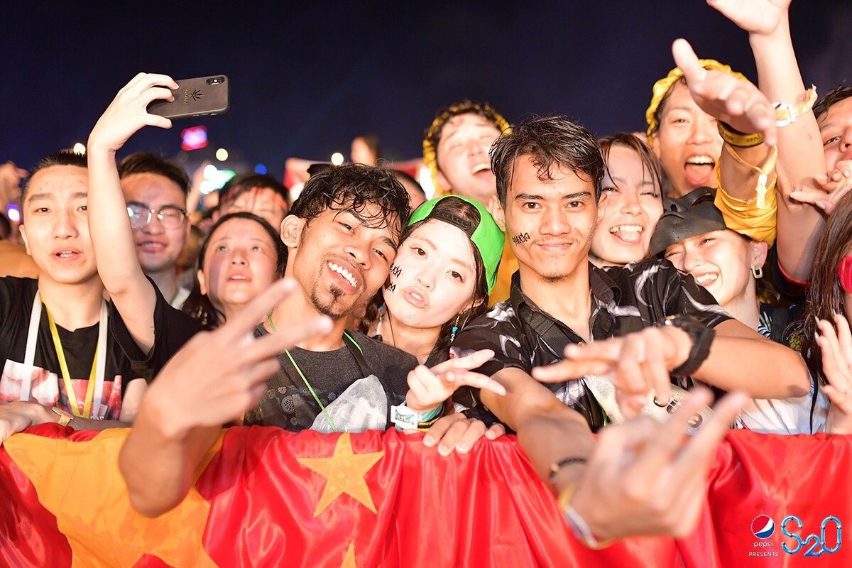 1枚目:ソイカウボーイ
2枚目:s2o 野外イベント