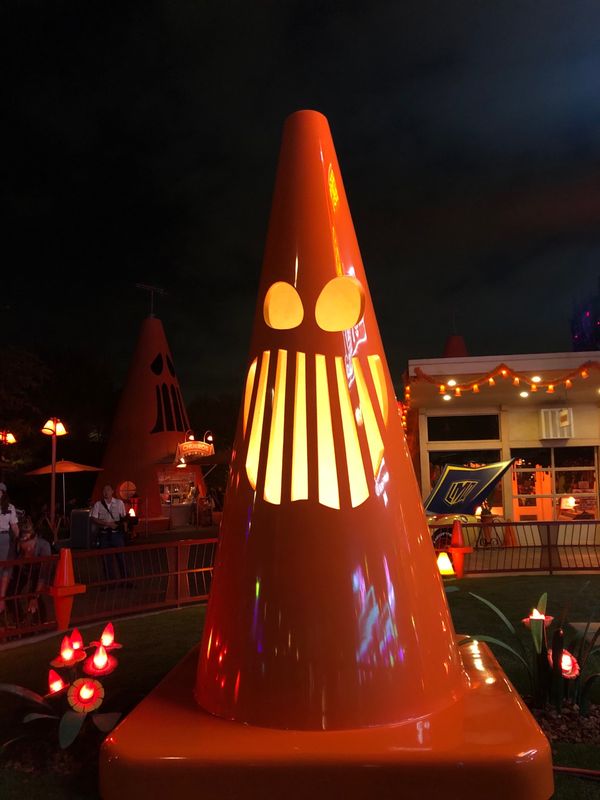 アメリカ(米国)・ロサンゼルス「LA🇺🇸DLR🎃」の写真