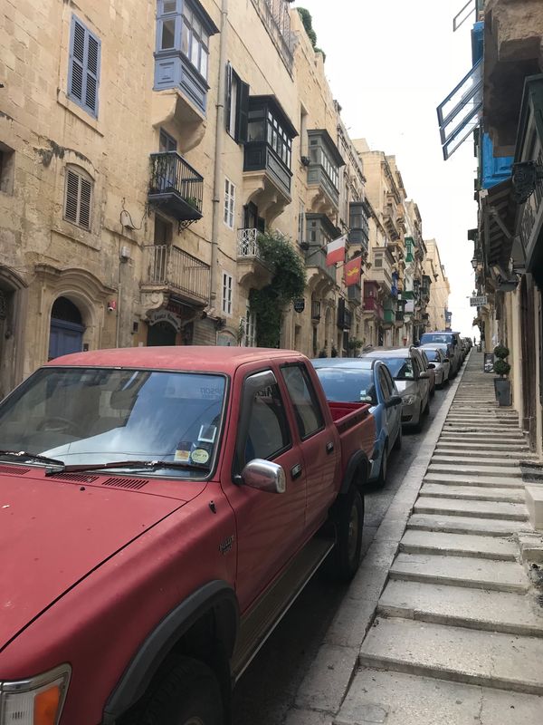 マルタ・マルタ島「マルタ島で古きヨーロッパを感じる旅」の写真：マルタの都市 ヴァレッタの街並み