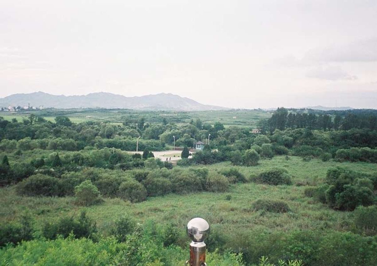 板門店から見た帰らざる橋。
1976年北朝鮮軍が襲撃し緊張を生んだ「ポプラ...