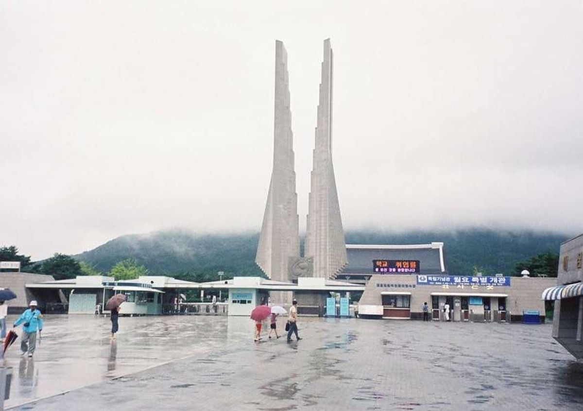 独立記念館　キヨレの塔
反日コーナーもある

