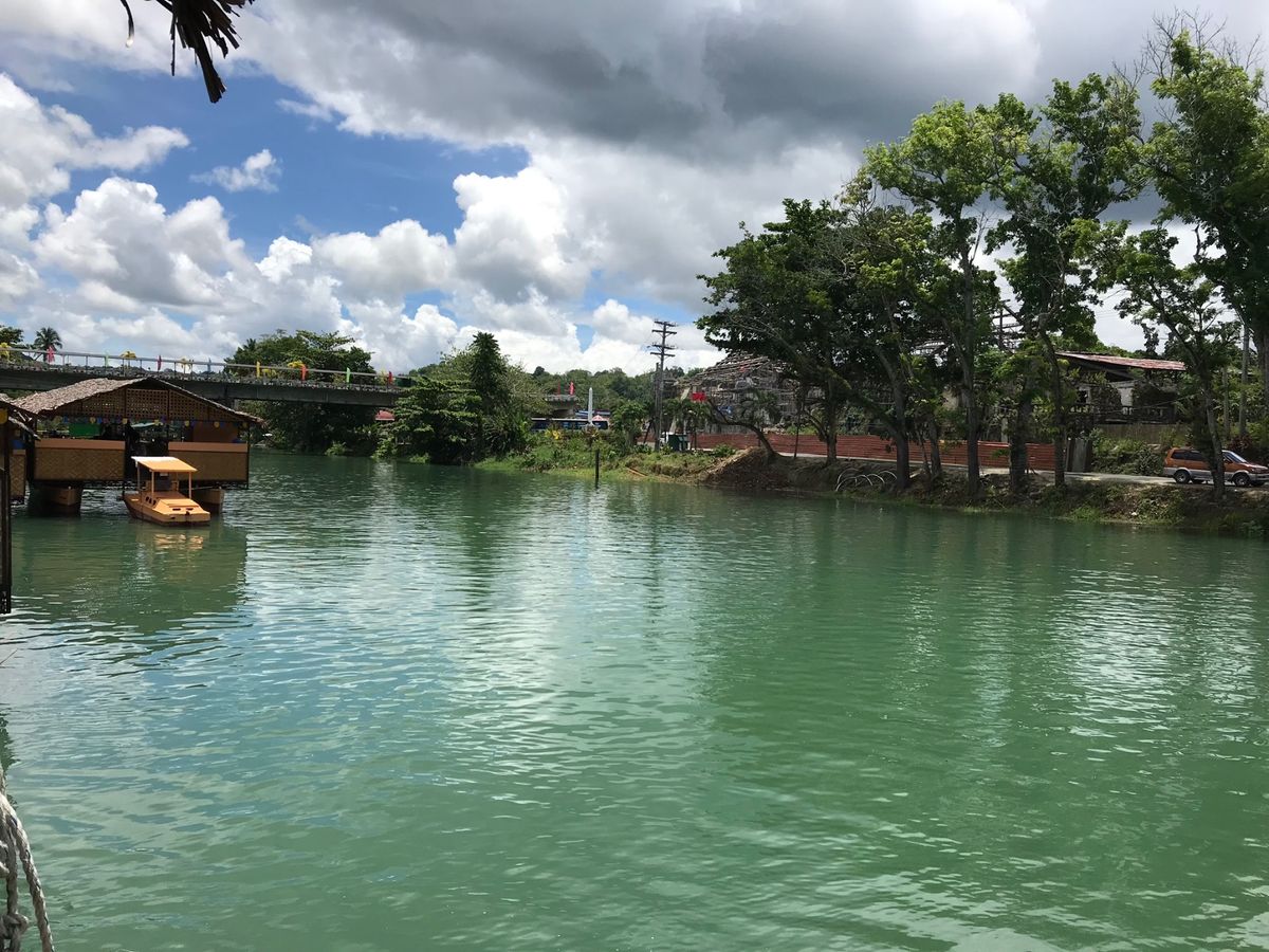 ボホール島のリバークルーズ