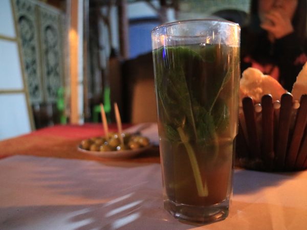 モロッコ・シャウエン、メルズーガ、カサブランカ、フェズ「モロッコ🇲🇦憧れのサハラ砂漠」の写真：シャウエンではお酒があまり無くて飲まなか...