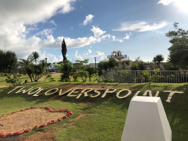 グアム・タモン「グアム、遅れてきた夏休み」の写真：定番スポット 恋人岬

グアム版uber...