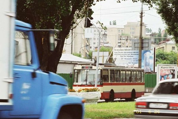 ウクライナ・キエフ「2005年 ウクライナ オレンジ革命直後 ユーシェンコ政権下のキエフ」の写真:Lesi Ukrainky Blvdのト...