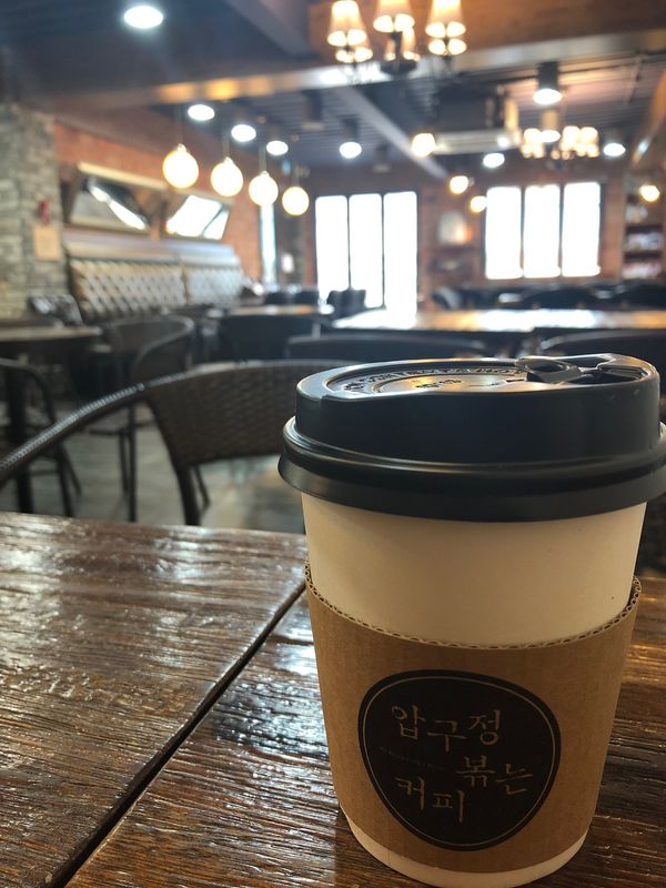 大韓民国 (韓国)・ソウル「ソウル」の写真：タッカンマリ横丁で見つけた穴場カフェ。貸...