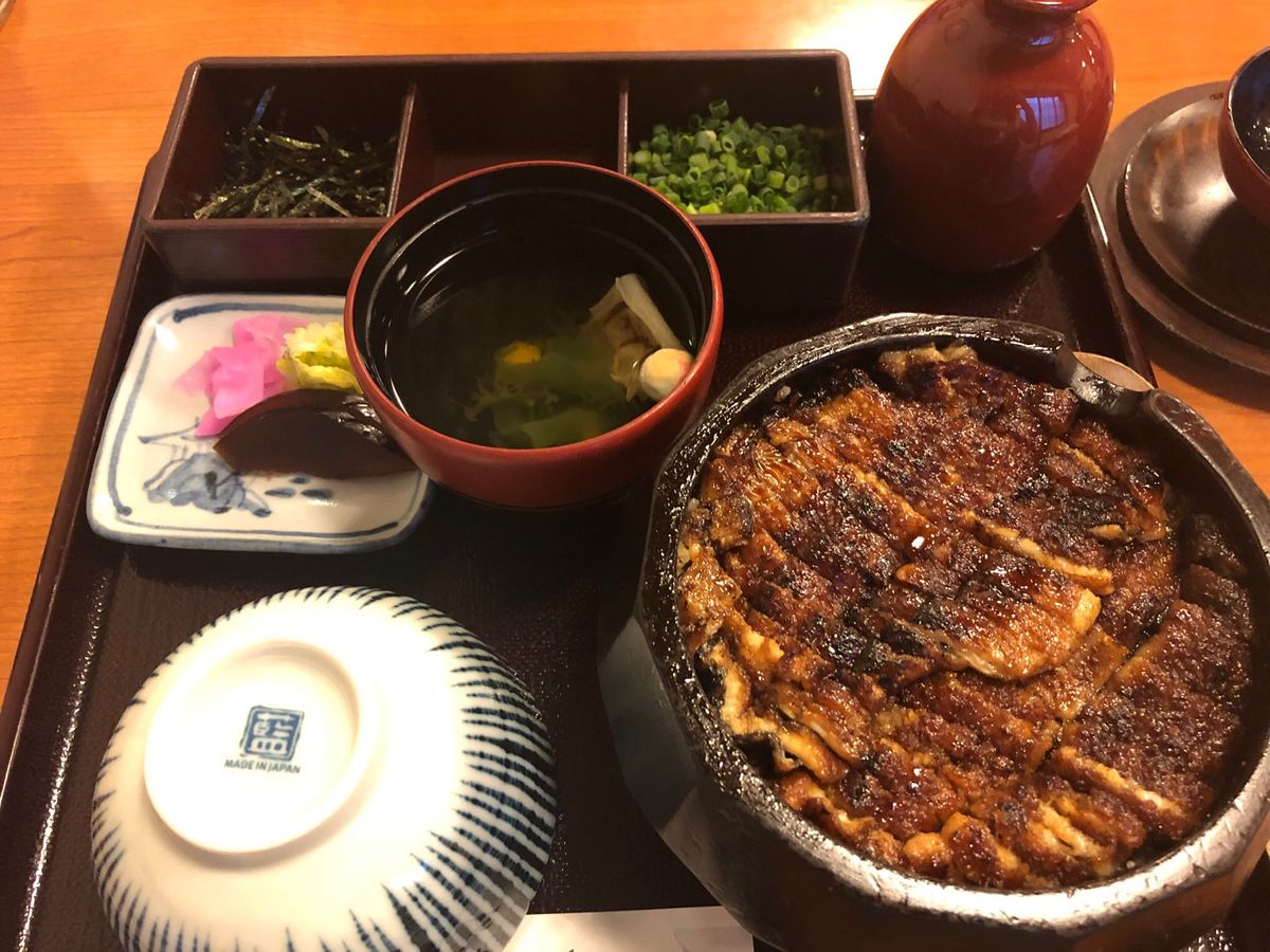 あつた蓬莱軒本店のひつまぶし。お腹いっぱい。