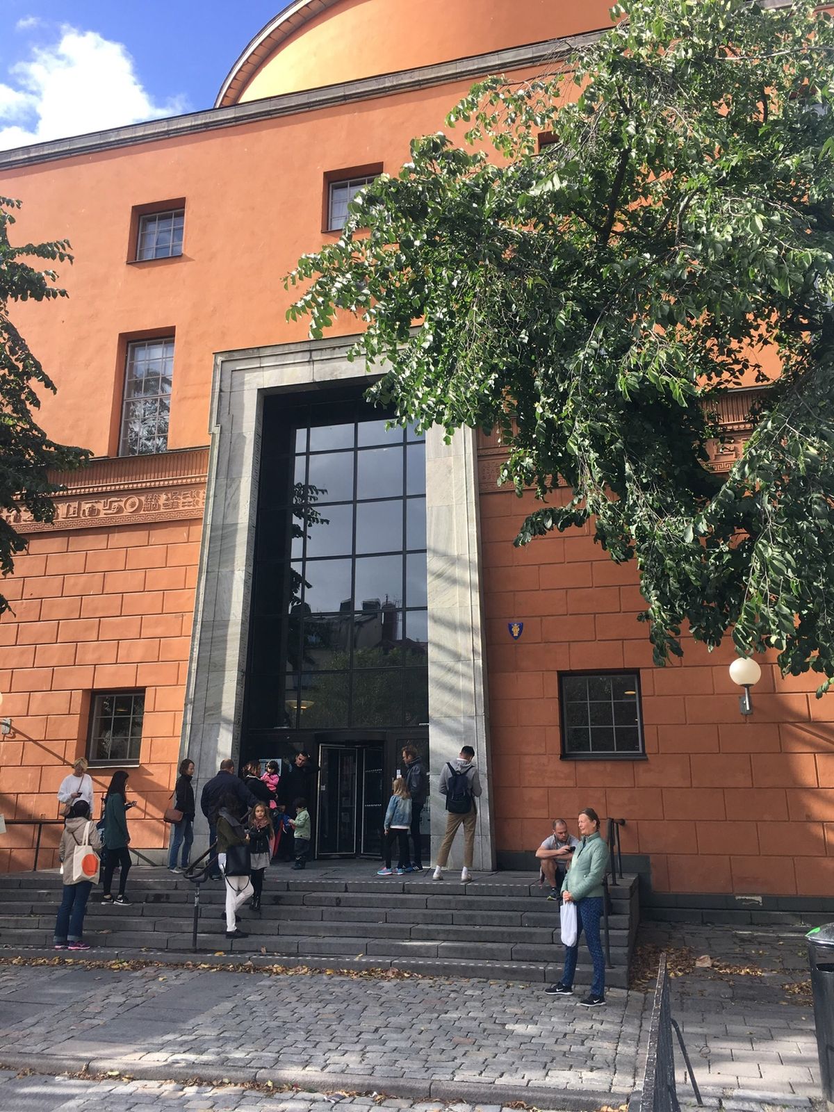 ストックホルム市立図書館
Stockholms stadsbibliotek
