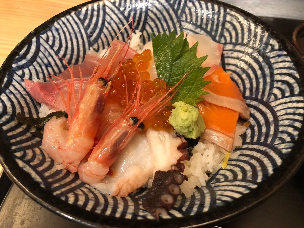 福井と言えばソースカツ丼。ヨーロッパ軒さんに行きました。行列。
帰りのIC...