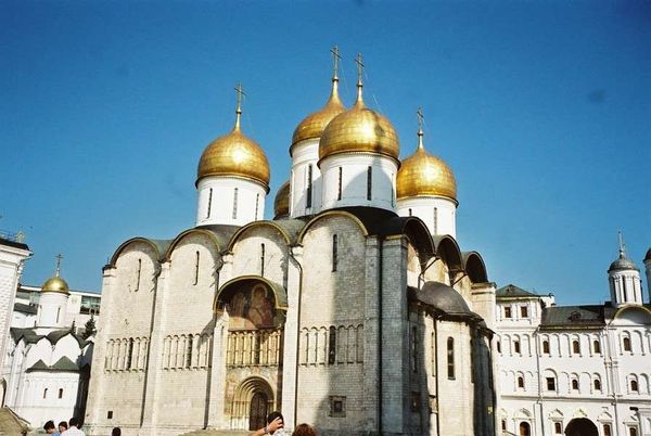 ロシア連邦・モスクワ「2005年 ロシア　過去の共産主義の凝縮、モスクワ市内散策 」の写真：クレムリン内のアルハンゲリスキー大聖堂