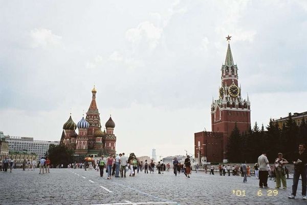 ロシア連邦・モスクワ「2005年 ロシア　過去の共産主義の凝縮、モスクワ市内散策 」の写真：赤の広場