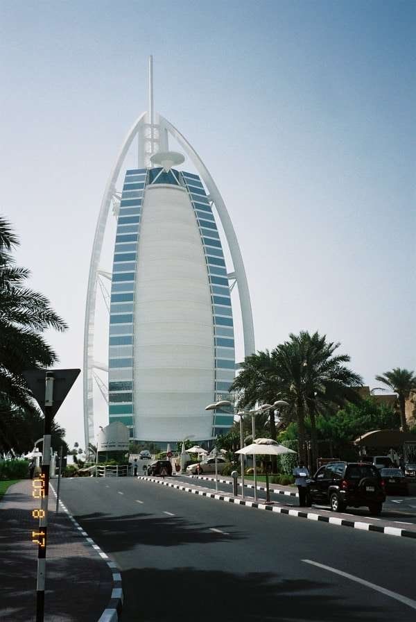 アラブ首長国連邦・ドバイ「2005年 ドバイ」の写真：ブルジュ・アル・アラブ　見るだけ。