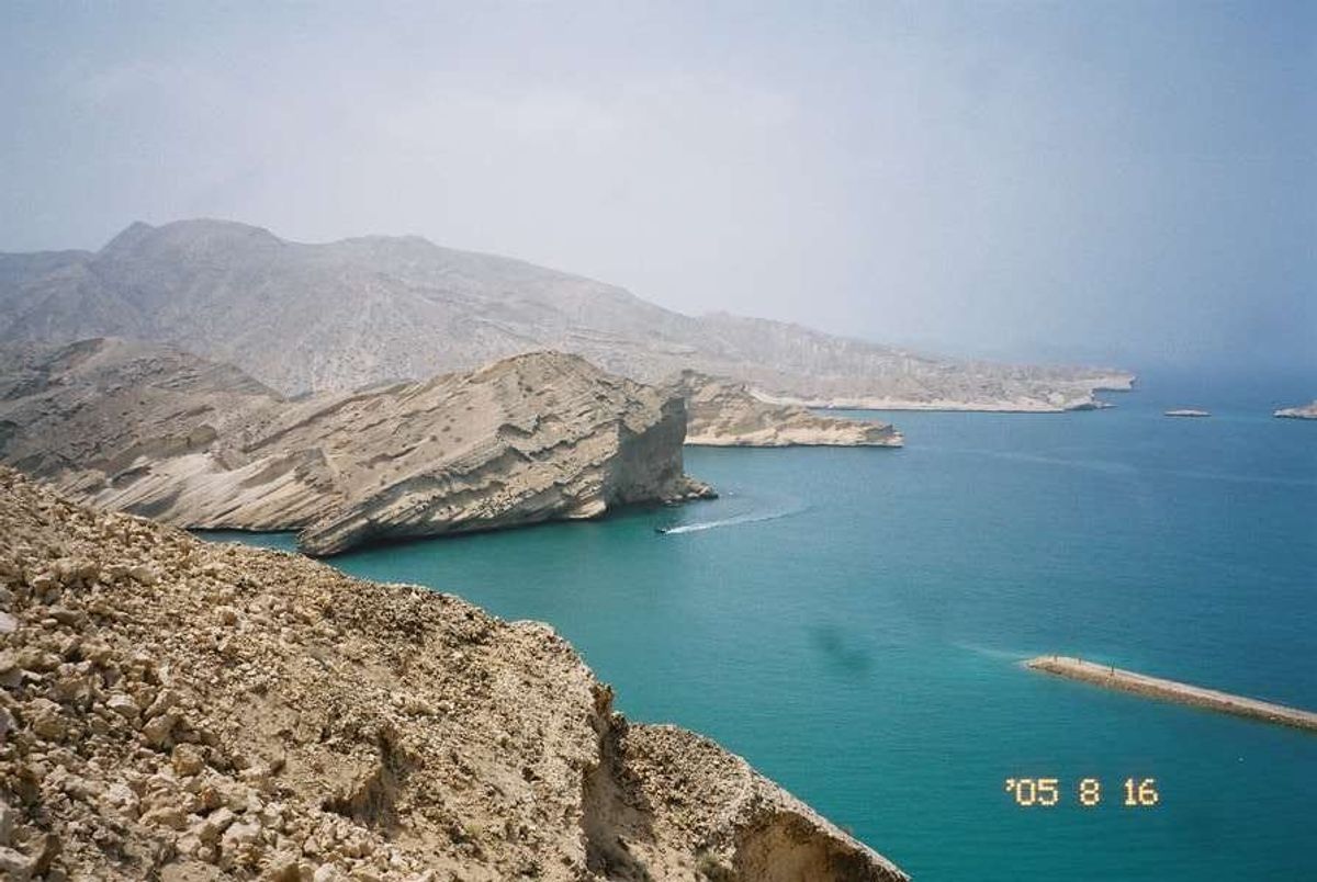 地元民ぞ知る、美しきカンタブビーチ

