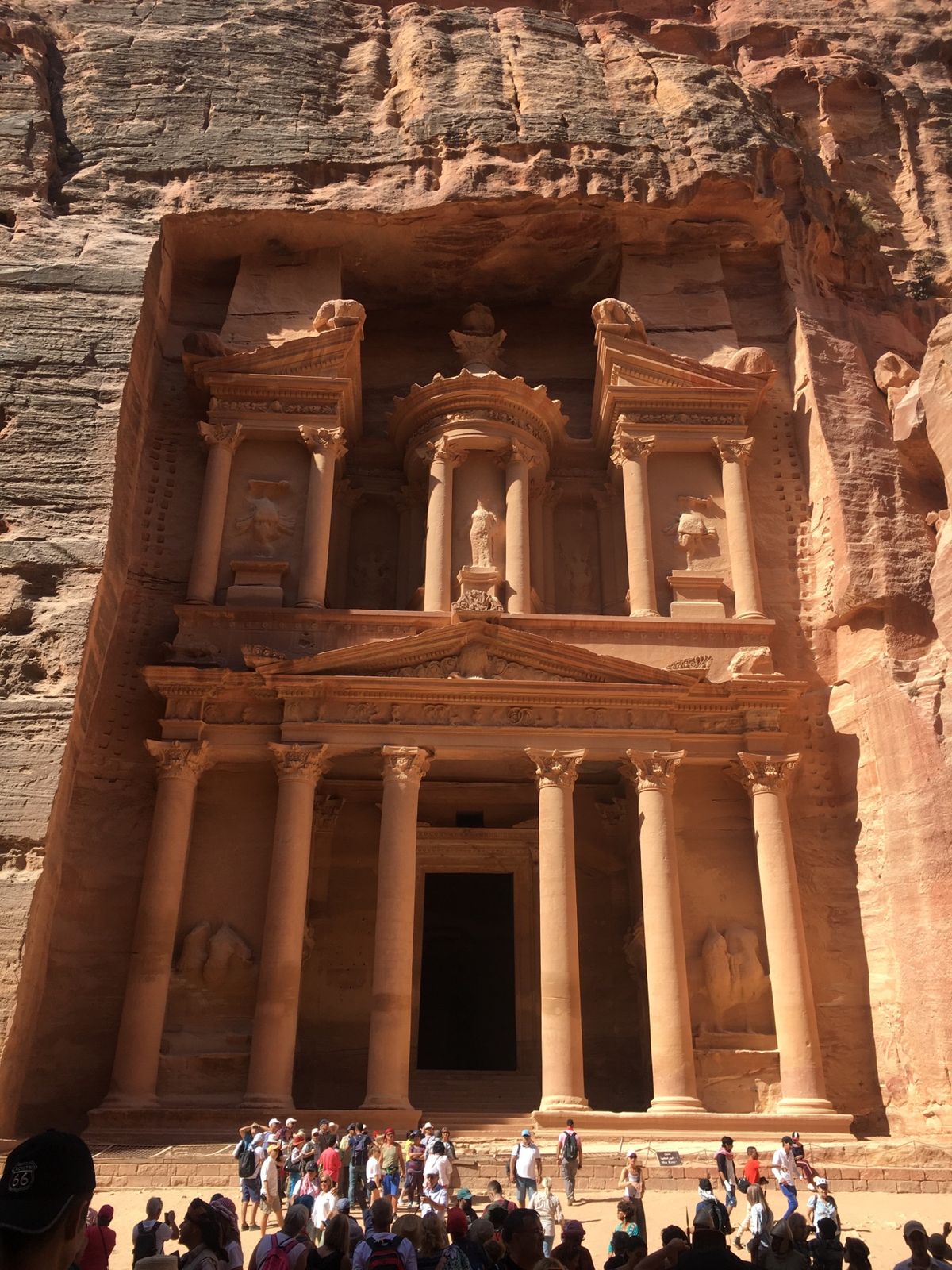 ①死海の夕陽 Dead Sea Spa Hotel, Jordan
②青銅...