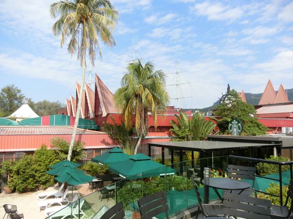 マレーシア・Georgetown penang「Penang Malaysia 」の写真：Starbucks by the ocean