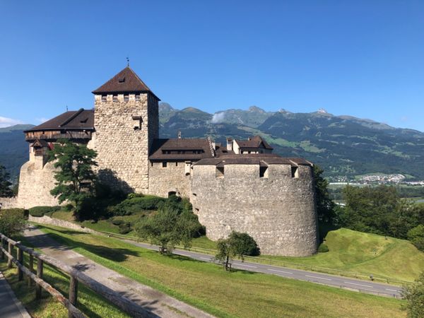 リヒテンシュタイン・リヒテンシュタイン「2019年夏休み」の写真