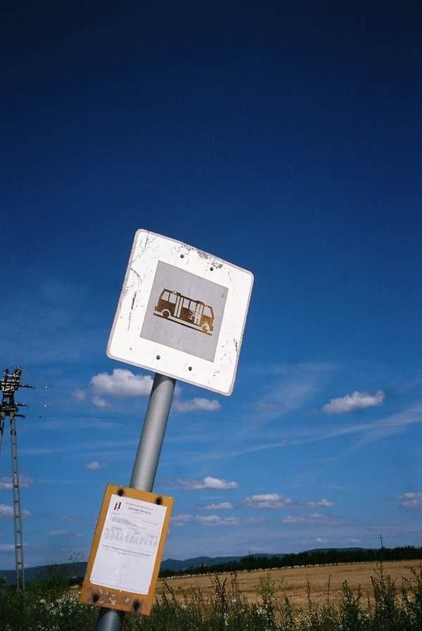 ハンガリー・ペーチ「2006年 ハンガリーの古都ペーチへクロアチアから日帰り旅行」の写真：クロアチアの国境を超えて広大な畑の一本道...