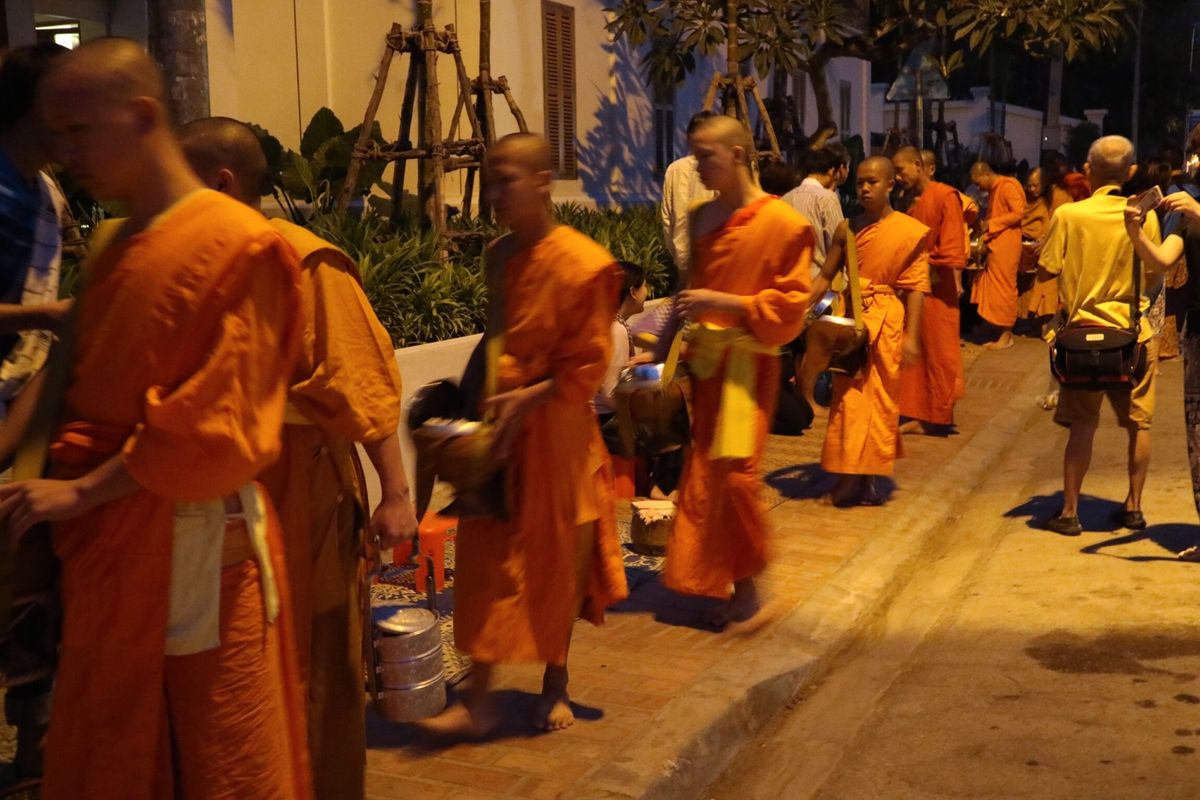 バックパッカー2カ国目
何もないがある国