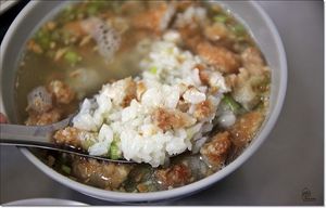 高雄市のアートスポットを巡り、海産物をひたすら食べ歩き！