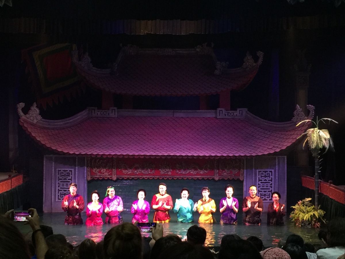 バイクの量が半端なかったハノイ。空気は悪いがご飯は美味しい。