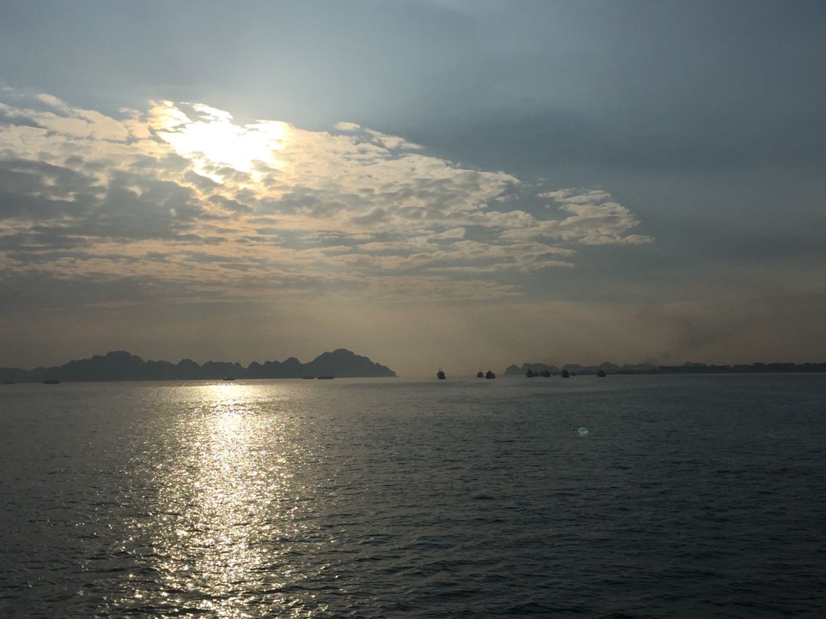 ハロン湾もとっても良かった。