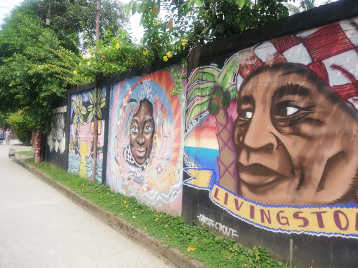 船でしかいけない陸の孤島であるとともに、インディヘナが大多数なグアテマラに...