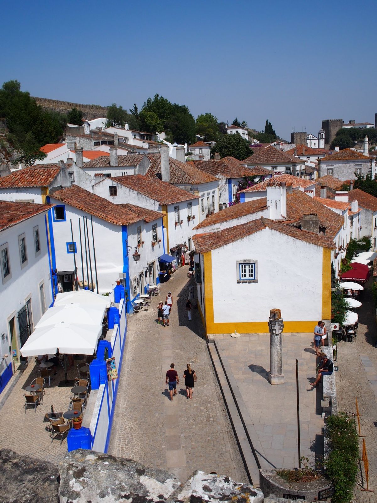 とってもかわいいオビドの街。
要塞に登れますが、怖くて途中で断念♪