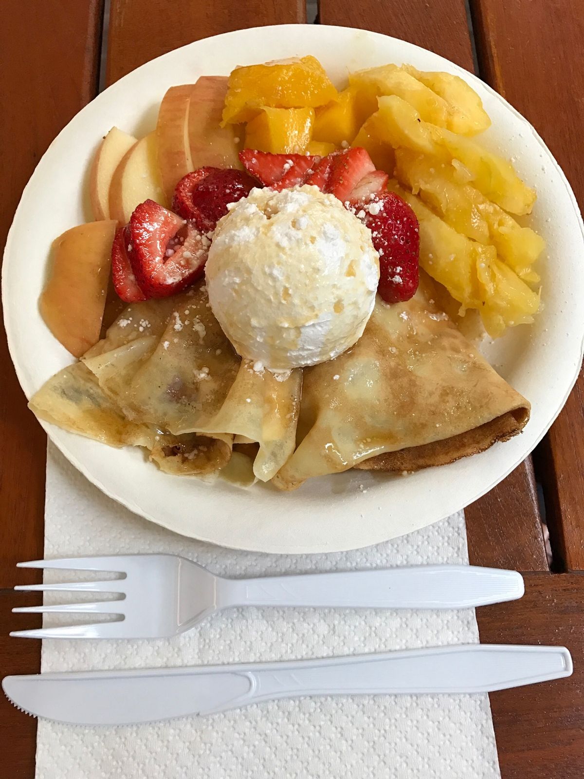 ハワイは日本と全然景色が違うから、歩いているだけで楽しい◎
海が見える街...