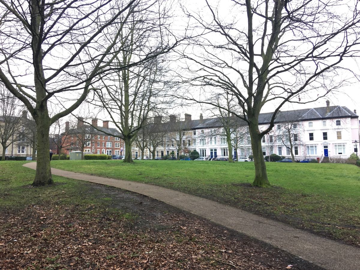 ・レスター
・セントパンクラス駅から電車で1時間程度。ナショナルレイルの窓...