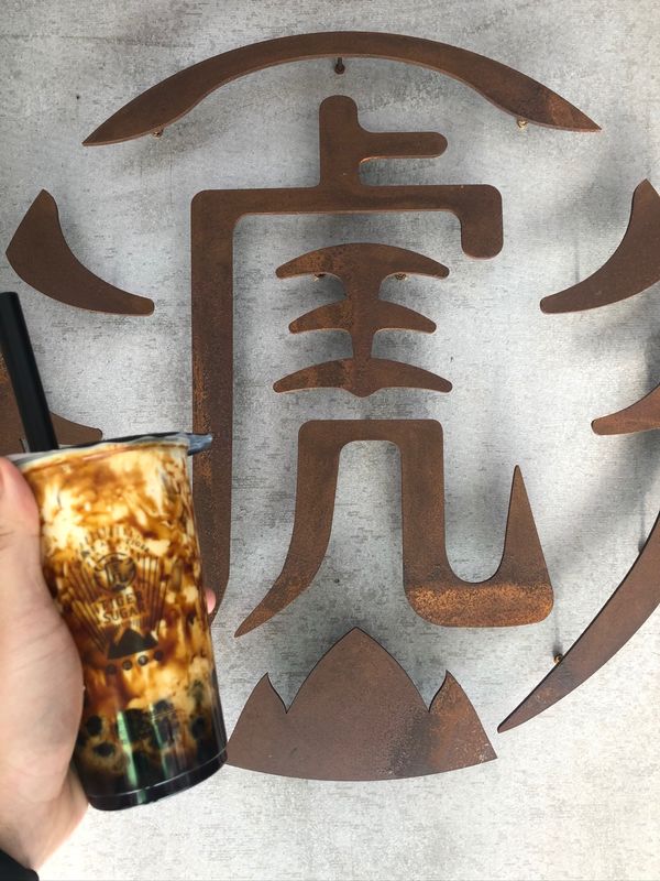 香港・香港「香港旅行(1回目)」の写真：ドリンクスタンドのドリンク達