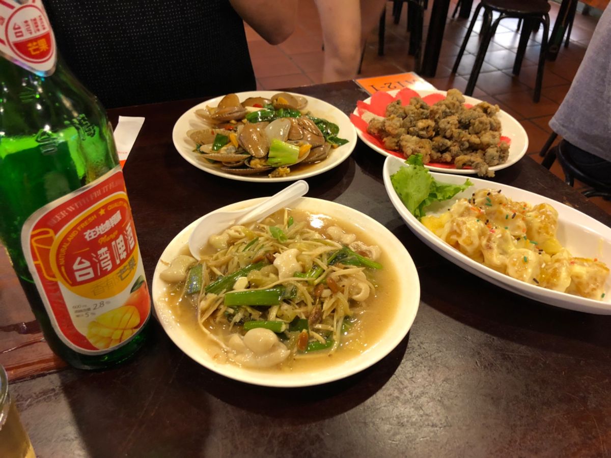 台北はご飯が美味しいです！
安くて美味しい。
屋台で食べても、美味しい！
