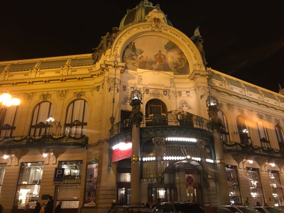 4枚目はのだめカンタービレの撮影場所らしい。安かったからクリスマスコンサー...