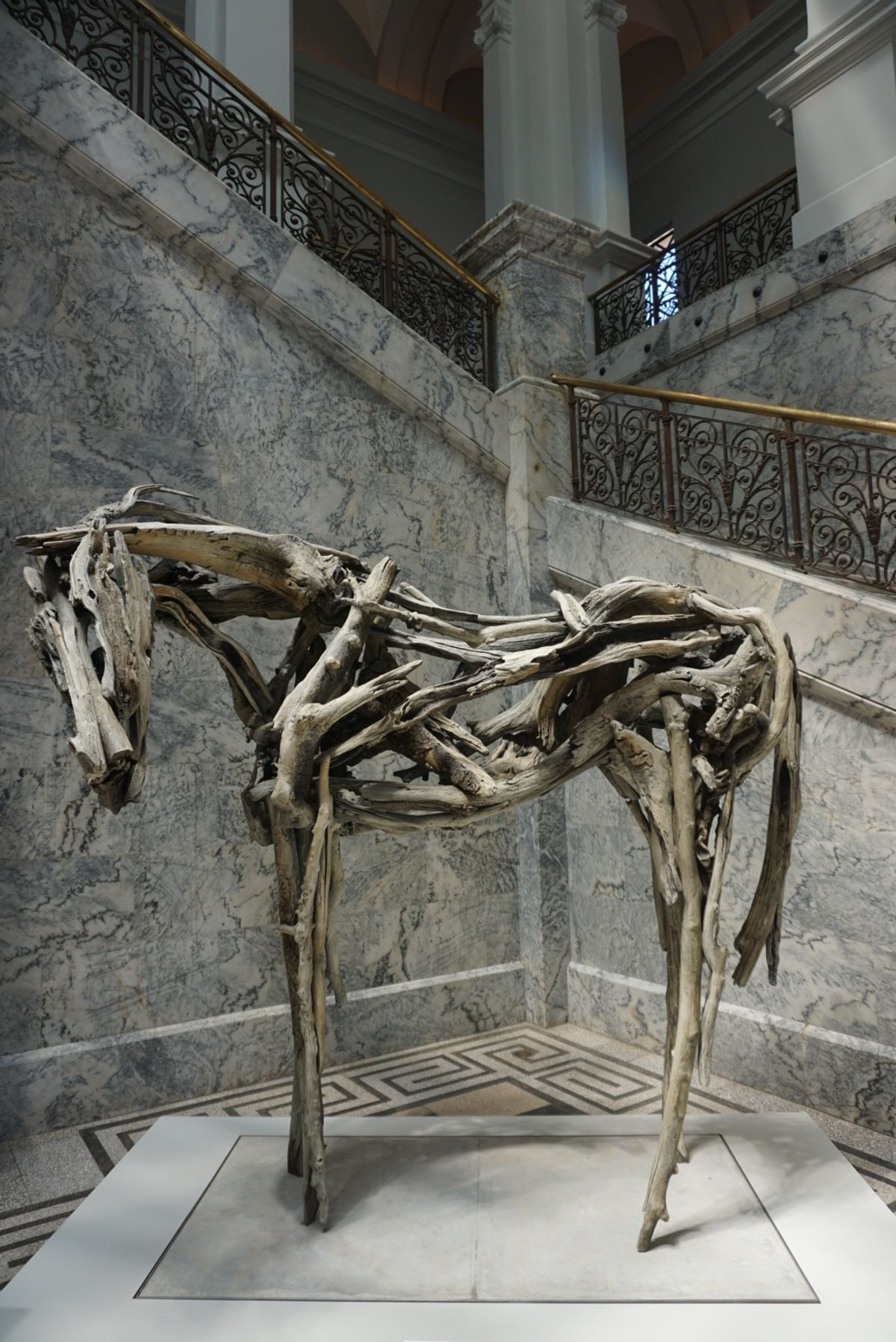 大学内美術館！