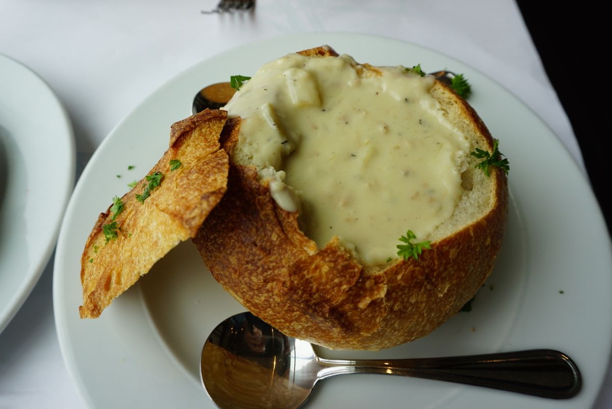 サンフランシスコ名物、クラムチャウダー♡