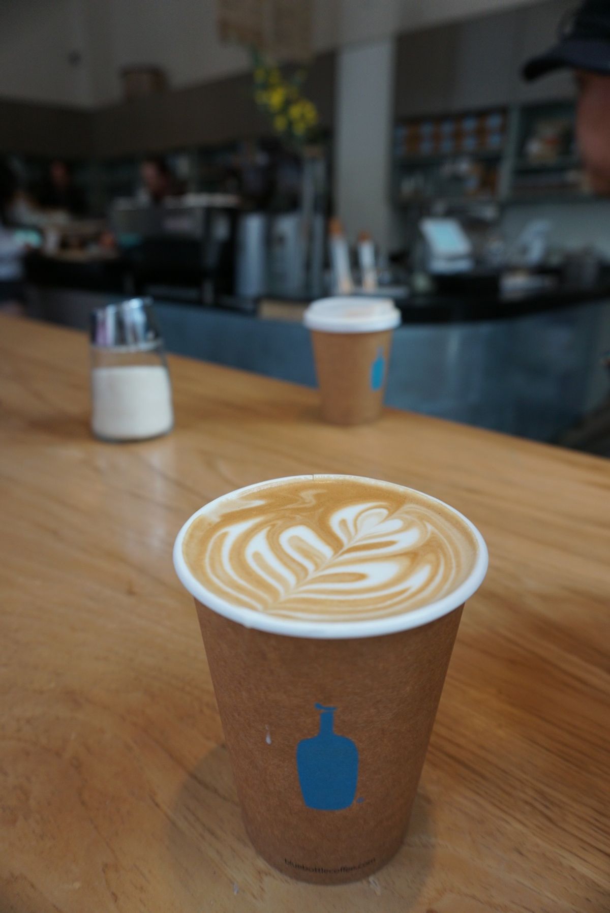 ブルーボトルコーヒーのラテ好き♡