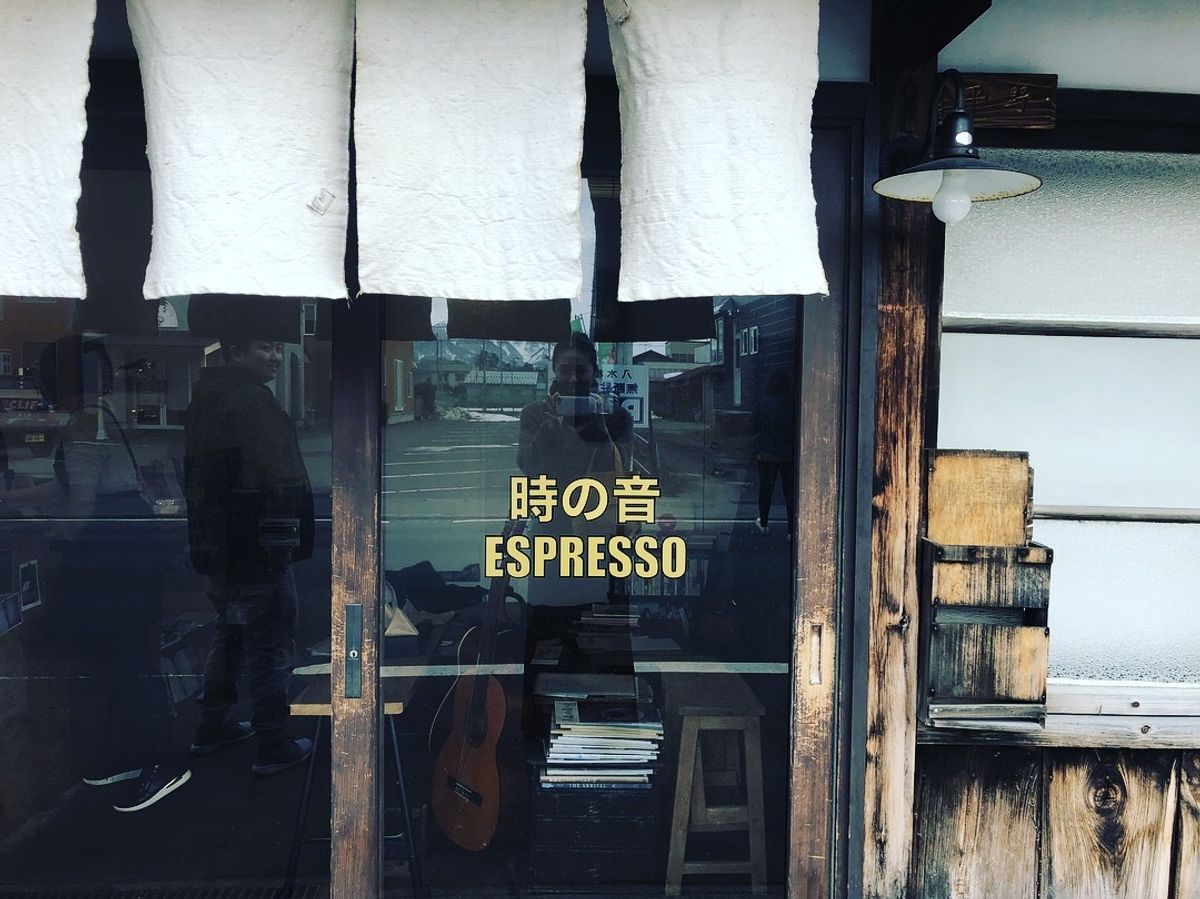 弘前市のカフェ
レトロな土手町のトイレ