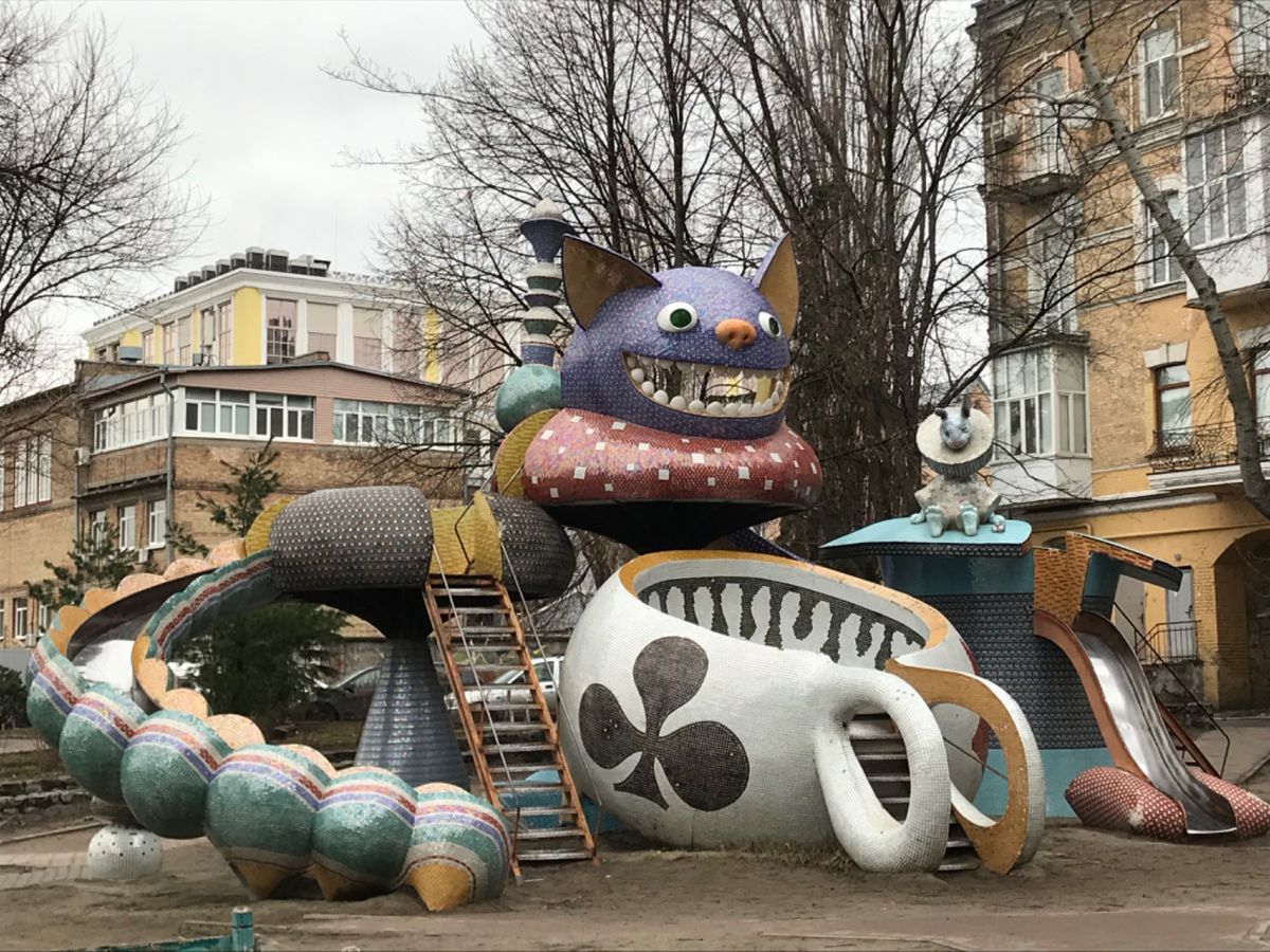 １回目も行ったけど、また訪れてみました。
かわいらしい公園です。
『ラ...
