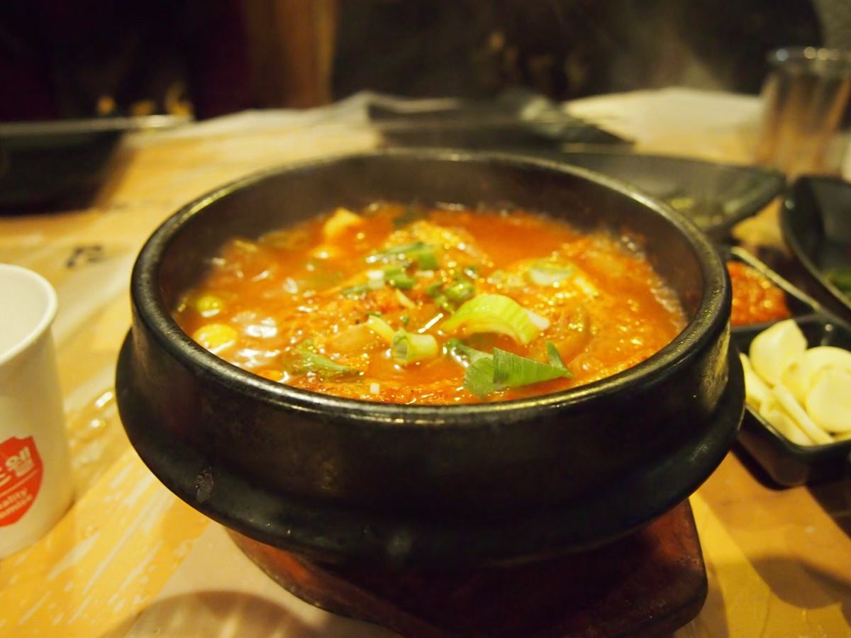韓国のご飯ぜんぶ美味しい♡
特にドラム缶焼き肉おすすめです！