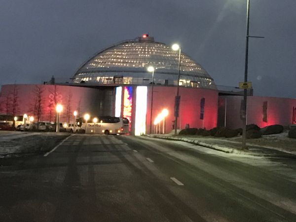 アイスランド・レイキャビク「レイキャビク　オーロラ目的の旅」の写真：オーロラ見れなかったので、ペルトランから...